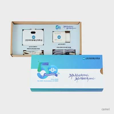 모스니에 굿즈키트 도킹보조배터리 10000mA
