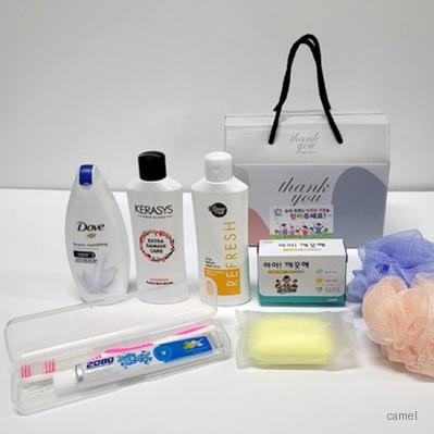 선물세트 9종 바디워시 샴푸 비누 치약 칫솔 샤워볼