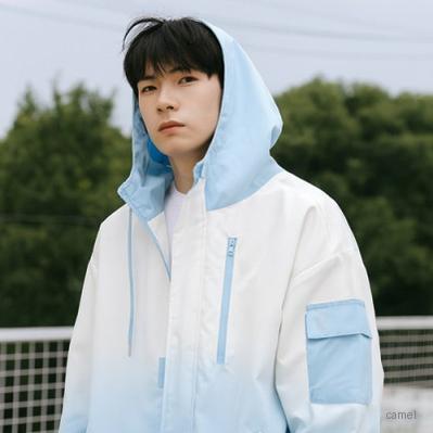 로페리어 남녀공용 그라데이션 바람막이 자켓 0216347