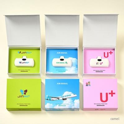 LCD 일체형 보조배터리 5000mAh 자석싸바리 굿즈세트