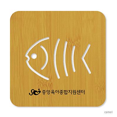 사각 물고기 냄비받침