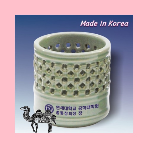 청투각붓통 중
